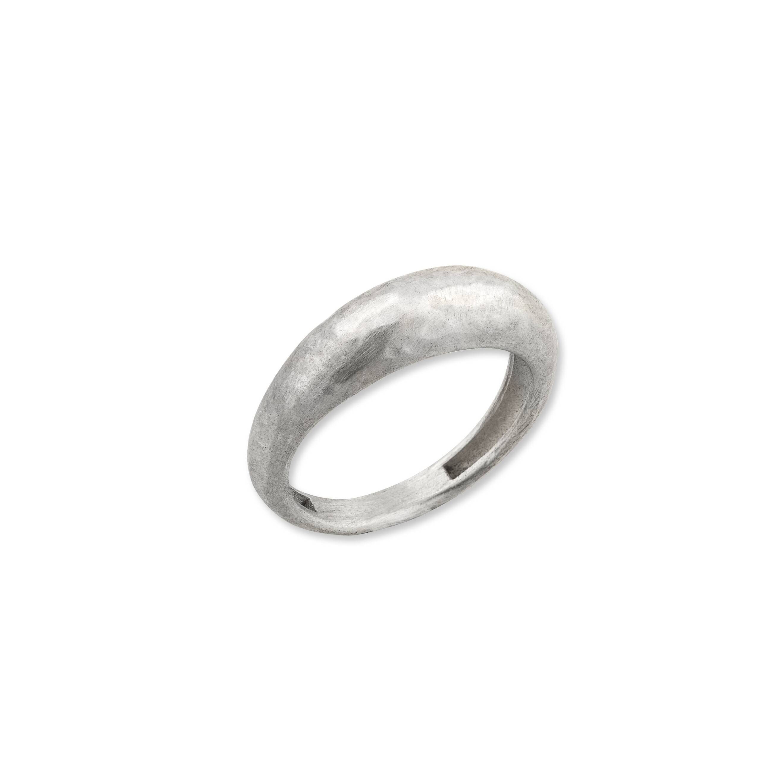 Sterling Silver Hammered Ring l LIKA BEHAR